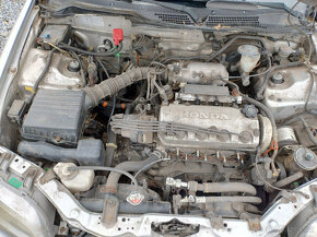 Honda CIVIC 1999 1,5i AERODECK COMBI-DILY z auta - 11