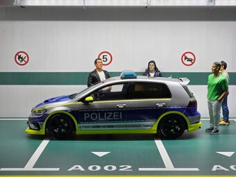Volkswagen Golf 7 GTI Oettinger Polizei 1:18 OttoMobile - 11