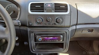 Škoda Fabia 1.2TSI 51kW Ambiente Klima-Zakoupeno v ČR-Ser.kn - 11
