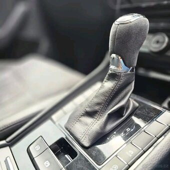 Alcantara / Perforovaná - hlavica DSG ŠKODA - 11