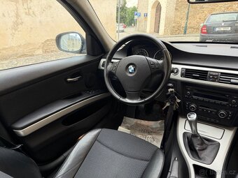 BMW e90 LCi 320d xDrive Manuál Kůže Servis - 11