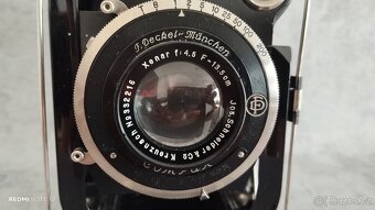 Starý velký měchový fotoaparát COMPUR - 11