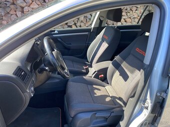 Volkswagen Golf V 1.9 TDI 77kW - 11