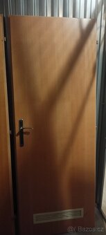 SAPELI dveře s kovanim - 11