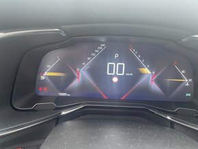 DS 7 Crossback  -- TOP STAV --10 900km, 1maj. ČR. 8AT - 11