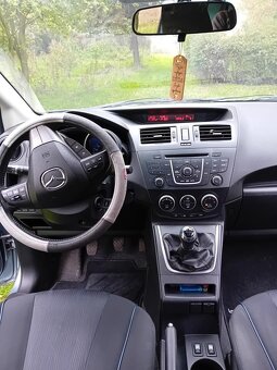 Mazda 5 - 11