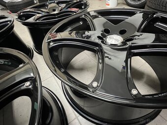 BMW r22 po renovaci - 11