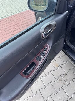 Chrysler JR Sebring 2.0 benzin - 11