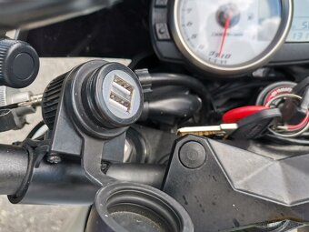 Kawasaki Z1000 - 11