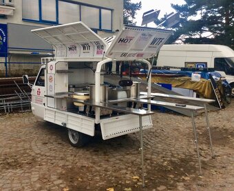 FOODTRUCK POJÍZDNÁ PRODEJNA STÁNEK OBČESTVENÍ - 11