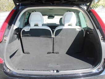 Volvo XC90 2,0 D5 Inscription 7míst ČR 1.maj  8A/T Inscripti - 11