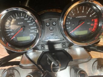 SUZUKI GSX1400 2009 - 11