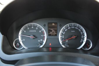 Suzuki Swift, 1,2i 66KW, SERVISKA, 4 x 4, KLIMA, r.v. 2014 - 11