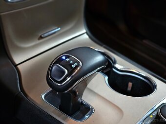 Jeep Grand Cherokee, 3.0 CRD 184 kW Limited DPH - 11