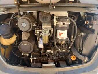 Minibagr Wacker-Neuson ET24 - 11