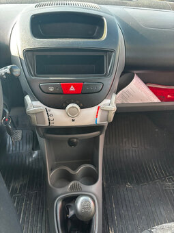 Citroën C1 1.0i 50kW, Nové ČR, Úsporné - 11