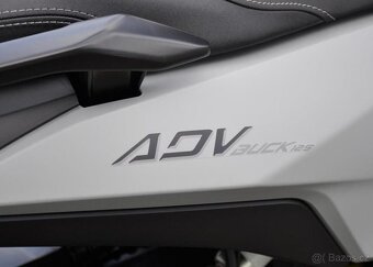 Linhai SCOOTER ADV BUCK 125 SKLADEM benzín automat 8 kw - 11