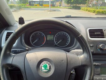 Škoda Roomster - 11