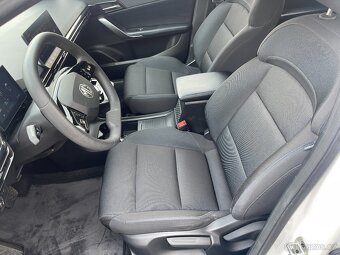 Prodám MG 4 Electric r,v,10/2022 125 KW baterie 54 KWh DPH - 11