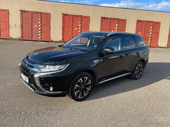 Mitsubishi Outlander PHEV 2018 (hybrid) Instyle+ - 11