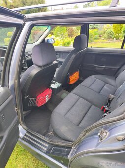Bmw e36 320i touring - 11