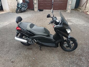 Yamaha x max 125i Cz doklady v ceně černý 2 - 11