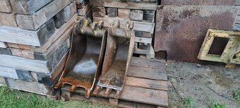 Traktorbagr Komatsu WB60A - 11