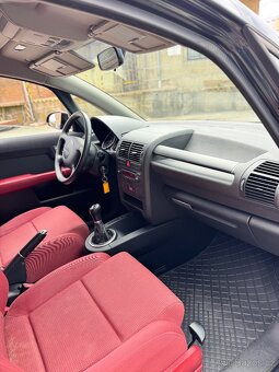 Audi A2, 1.4i 55kw Klima 2x klíče Ojeté, 7/2002, 171 200 km - 11