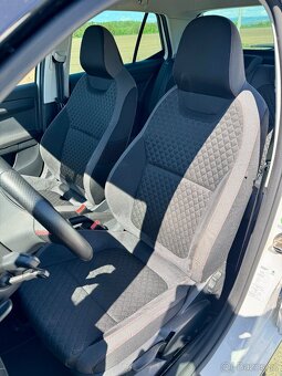 Škoda Fabia 1.4TSI - edice R5 - 11