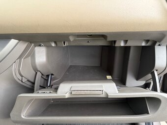 Prodej Nissan Note 1,6 A/T - 11