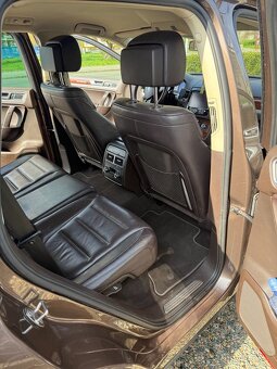 Touareg 4.2diesel rok vyrobu 2010 - 11