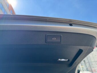 Škoda Superb 3 2.0 TDI 110kW Man. Full LED Tempomat Navigace - 11