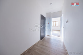 Prodej bytu 2+kk, 74 m², Řevničov, ul. Karlovarská - 11