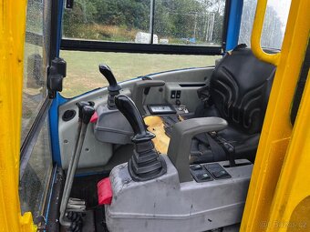 Volvo EC20 - 11