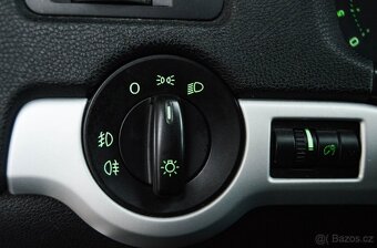 Škoda Octavia Combi 2.0 TDI Ambiente - 11