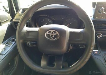 Toyota Proace 1.5-75kw-MOD.INTERIÉR - 11