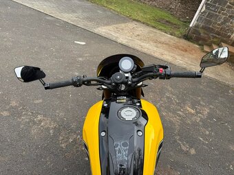 Yamaha XSR 900 - 11