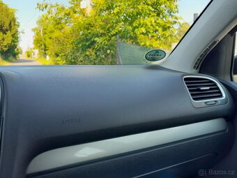 VW Golf 6 1,4i 16V benzín 59kW - 11
