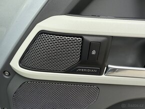 LAND ROVER DEFENDER 90 P400 HSE ČR DPH - 11