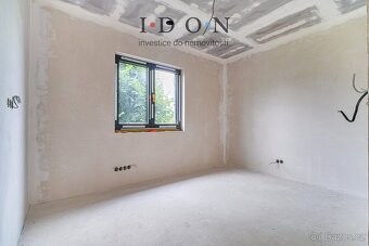 Prodej novostavby k dokončení, 5kk, už.plocha 131m2, celková - 11