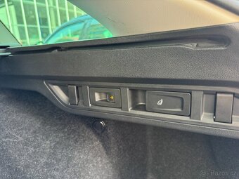 Škoda Octavia 4 2.0 TDI 110kW DSG Tažné Matrix LED Kamera - 11