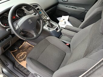 Peugeot 5008 1.6 HDi 66 Kw nová dovozová stk Bez Koroze - 11