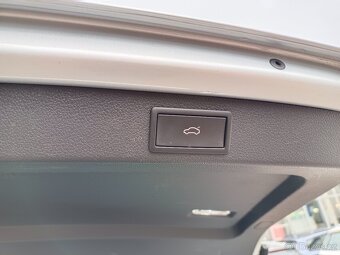Škoda Superb 3 iV Combi Style 1.4TSI 160kW 119tkm Webasto Qi - 11