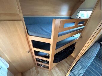 Karavan Hobby 560 KMFe - 11