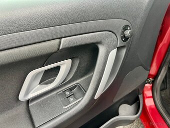 Škoda Fabia 1.4i 16V 63kW Senzory DIGI KLIMA Bluetooth - 11