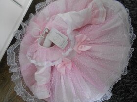 NOVÉ ŠPANĚLSKÉ ŠATY zn. Wee Me vel.18-24 měs. - 11