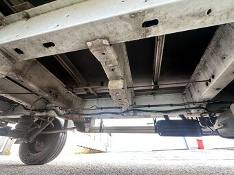 Renault Master 2.3 dCi 165 k - plachtová nástavba na 8palet - 11