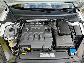 Volkswagen Passat Combi 2,0 TDI - 11