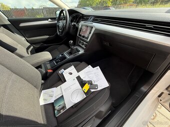 VOLKSWAGEN PASSAT B8 2.0 TDI 110KW TOP VYBAVA SERVIS - 11
