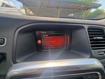 Volvo V40 CROSS Country automat - 11